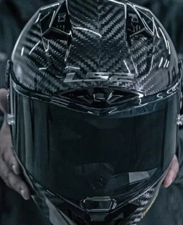 Acelere tranquilo: veja 5 mitos e verdades sobre capacete de moto