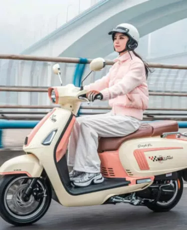 Ousada: nova scooter 125 cc usa nome de carro superesportivo