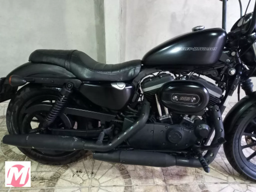 Imagens anúncio Harley-Davidson Sportster 883 Iron
