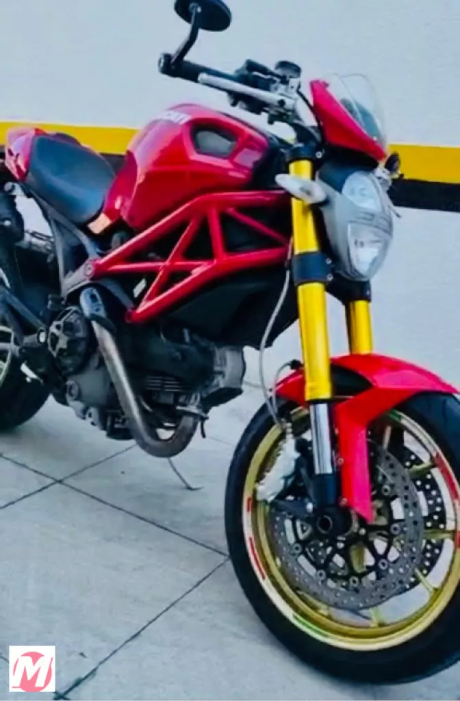 Imagens anúncio Ducati Monster 1100 Monster 1100 S