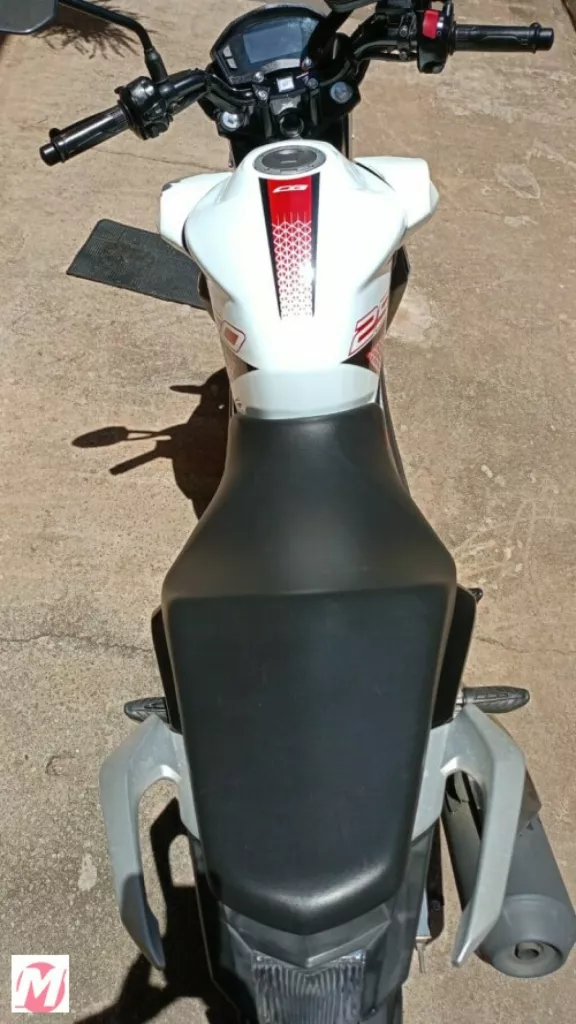 Imagens anúncio Honda CB 250F Twister CB Twister STD blur
