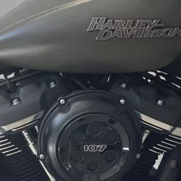 Imagens anúncio Harley-Davidson Street Bob (FXDB) STREET BOB FXDB